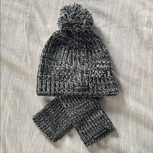 Rebecca Minkoff hat and arm warmers